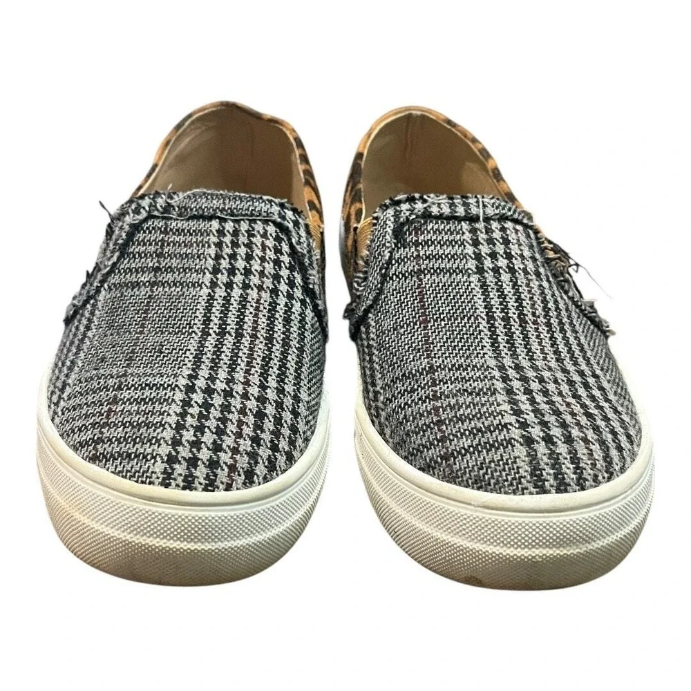 Mata Slip On Sneakers Womens 7.5 Plaid Leopard Print Mixed Media Low Top‎ Shoes